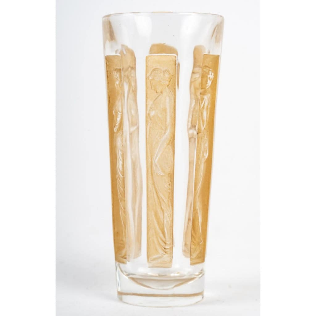 R. Lalique – Série de 6 gobelets « Six figurines » 1911 6