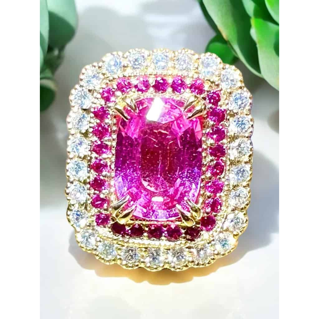 Bague Saphir rose 1.31 carat environ entouré pavage diamants et saphirs roses 3