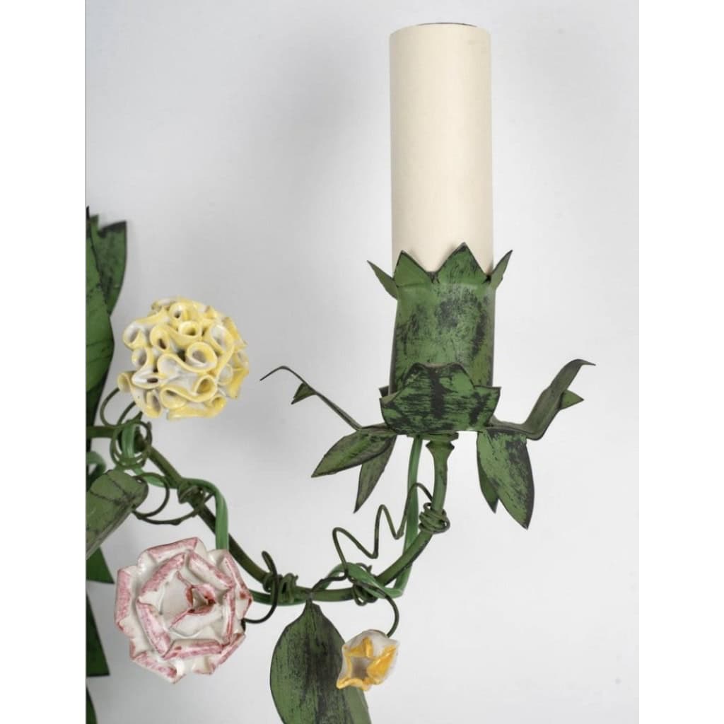 1960 Paire d’appliques à fleurs en porcelaine « liseron » de Maison Honoré 5