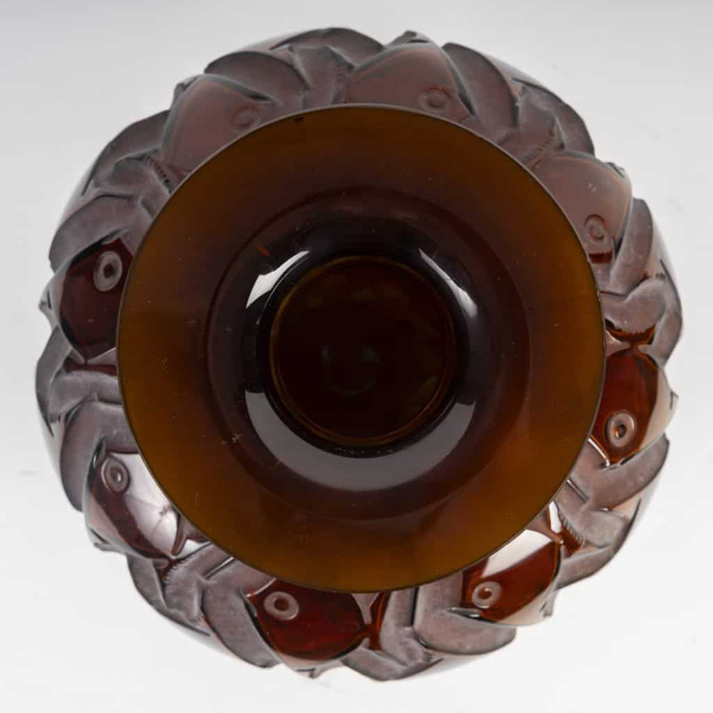 René Lalique, 1928 – Vase « Penthièvre » Teinté Ambre . 7