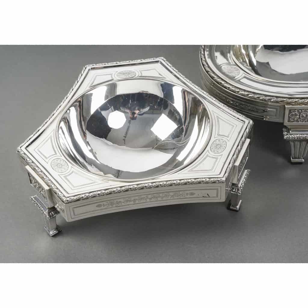 BOIN TABURET – THREE-PART CENTERPIECE IN FINE SOLID SILVER XIXand 26