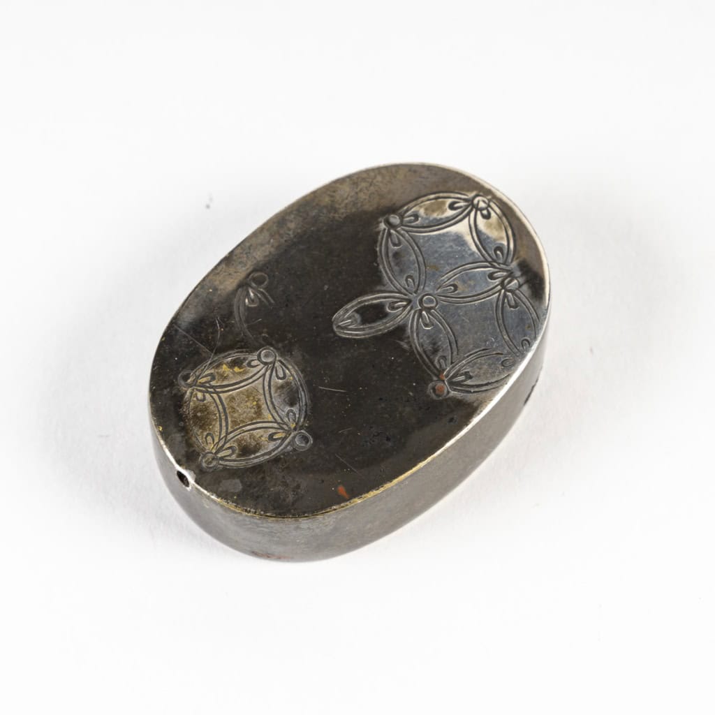 Suzuri bako (écritoire japonais en laque or et argent 9