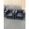 Le Corbusier pour Cassina: LC2 Fauteuil « paire de fauteuils «  11
