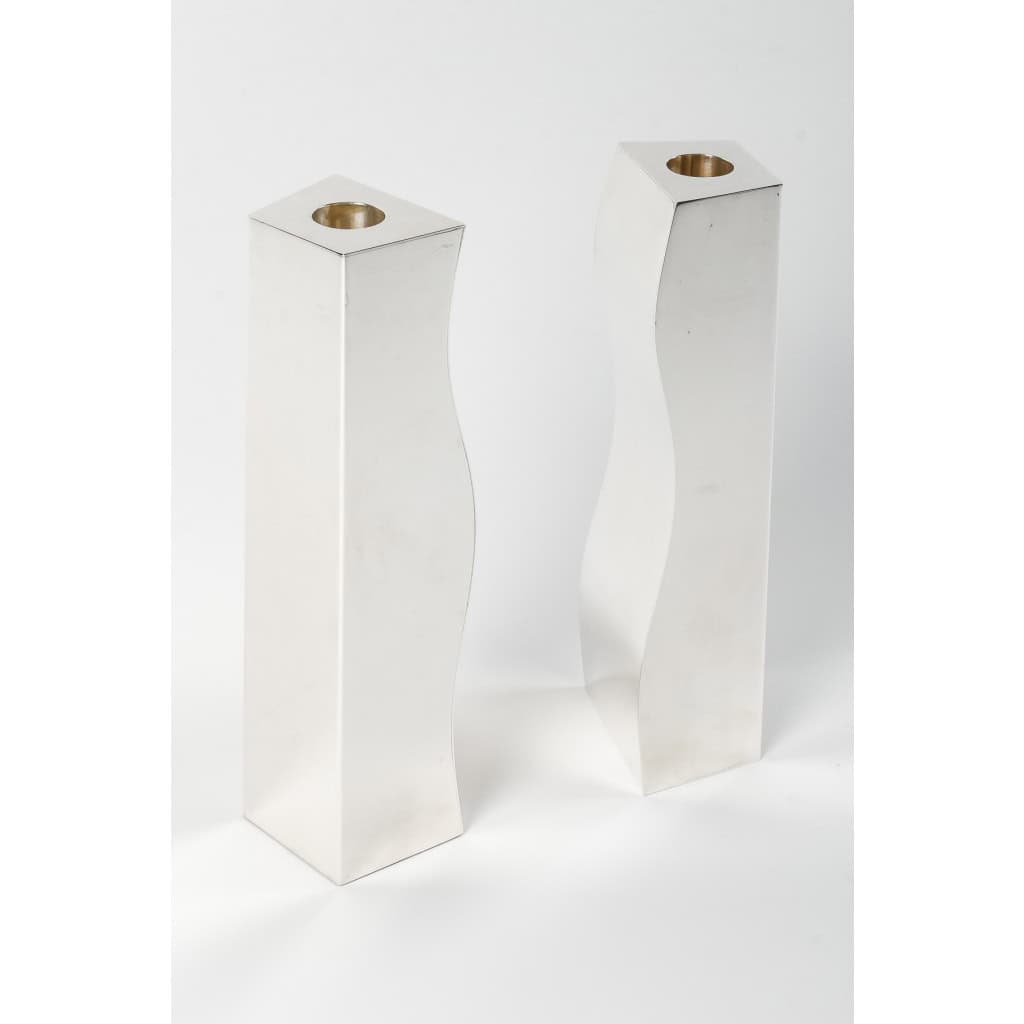 D. GARRIDO – Pair of solid silver candlesticks, constructivism, 4th century XNUMX