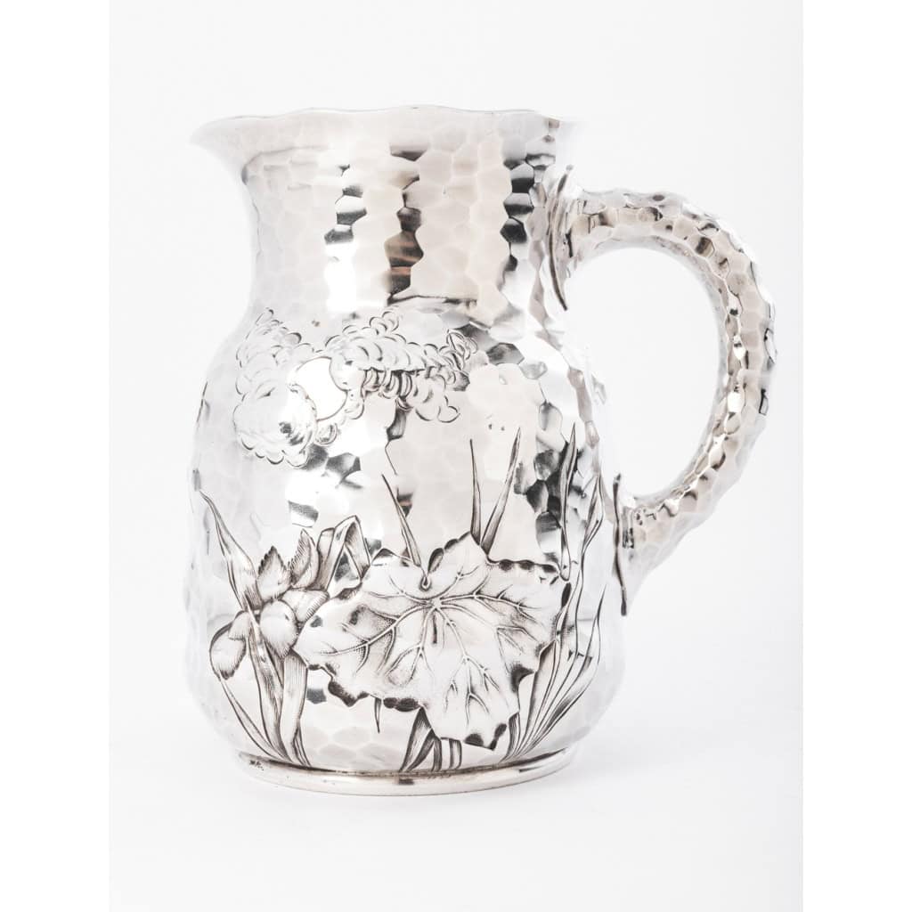 Goldsmith JE CALDWELL – Hammered solid silver pitcher 4th century XNUMX