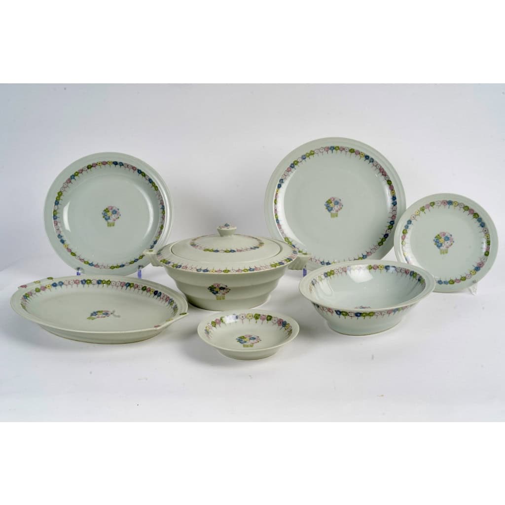 Suzanne Lalique Et Haviland – Nicole Celadon Porcelain Service – 35 pieces 3