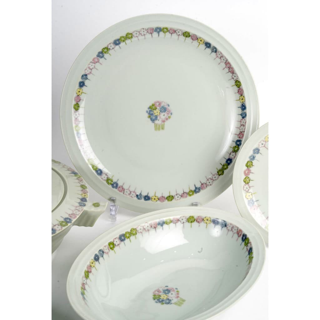 Suzanne Lalique Et Haviland – Nicole Celadon Porcelain Service – 35 pieces 5