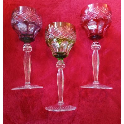 GRANDS VERRES DE COULEUR ROEMER. cristallerie Val Saint Lambert