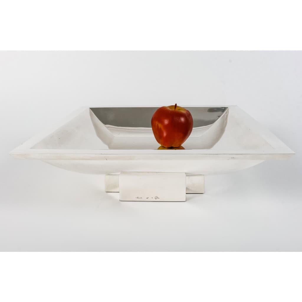 D. GARRIDO – SOLID SILVER SQUARE CENTERPIECE 6th CENTURY