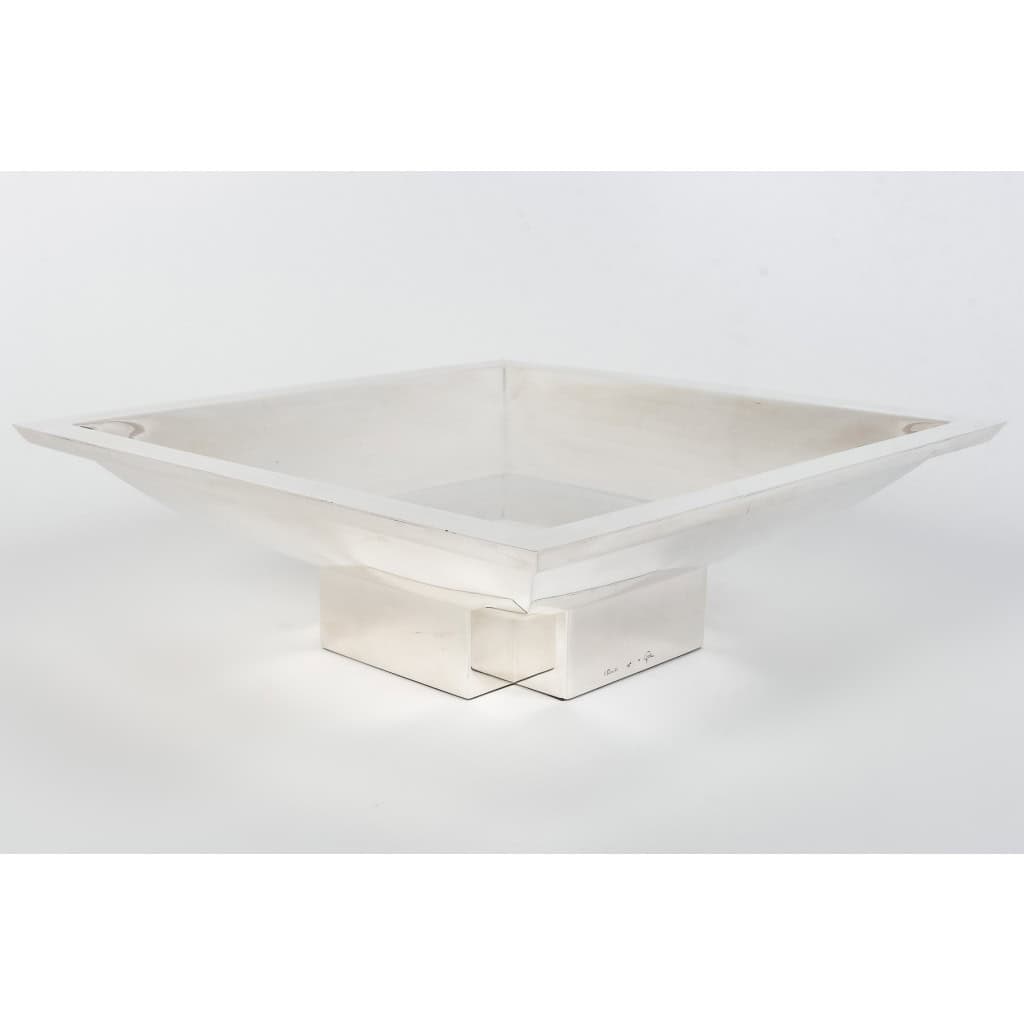 D. GARRIDO – SOLID SILVER SQUARE CENTERPIECE 3th CENTURY