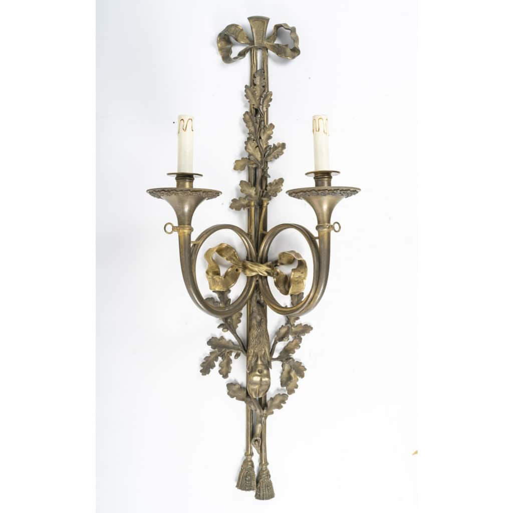 Paire d’appliques de style Louis XVI. 4