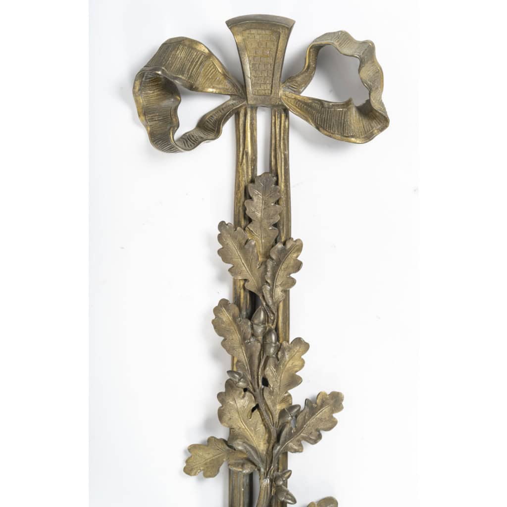 Paire d’appliques de style Louis XVI. 5