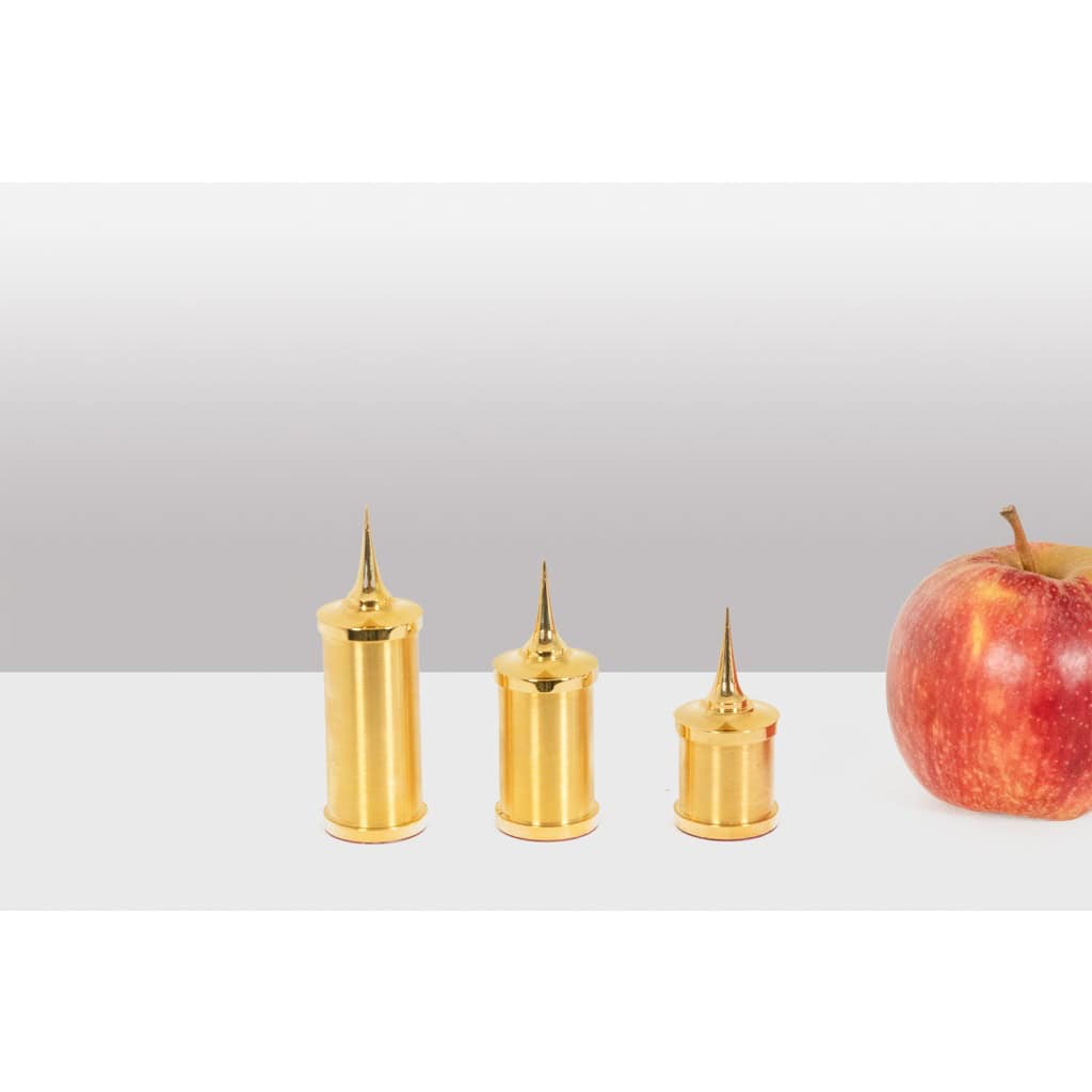 Set of 3 candlesticks in gilded brass. Work of art craftsman. LS5956215B 5