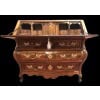 Commode Bordelaise dite scriban en noyer et acajou époque Louis XV 27