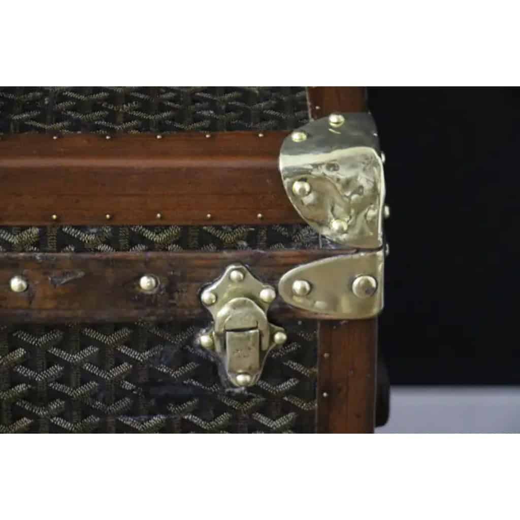 Malle Goyard à chapeaux 8