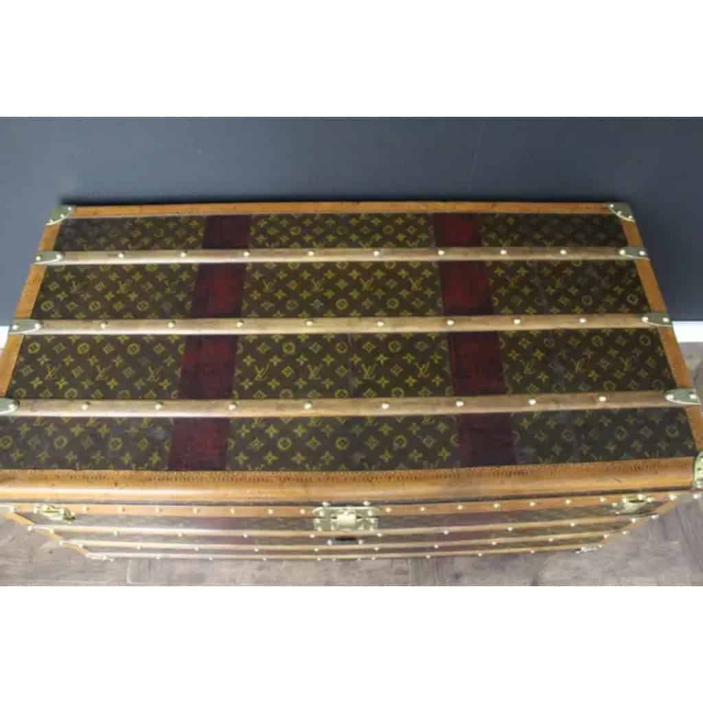 Malle Louis Vuitton des années 1920 monogramme, 110 cm 14