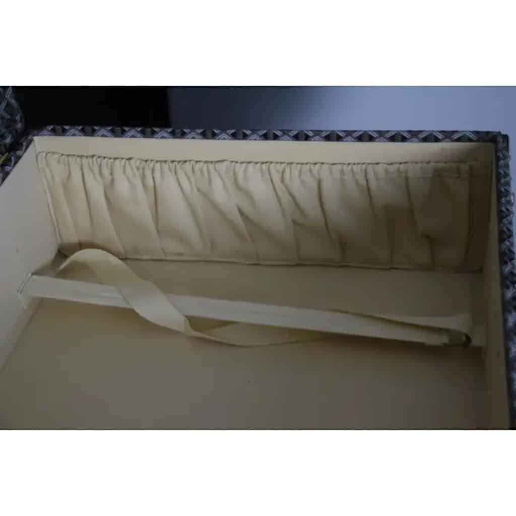 Valise ou malle Goyard en toile à chevrons de 80 cm 14