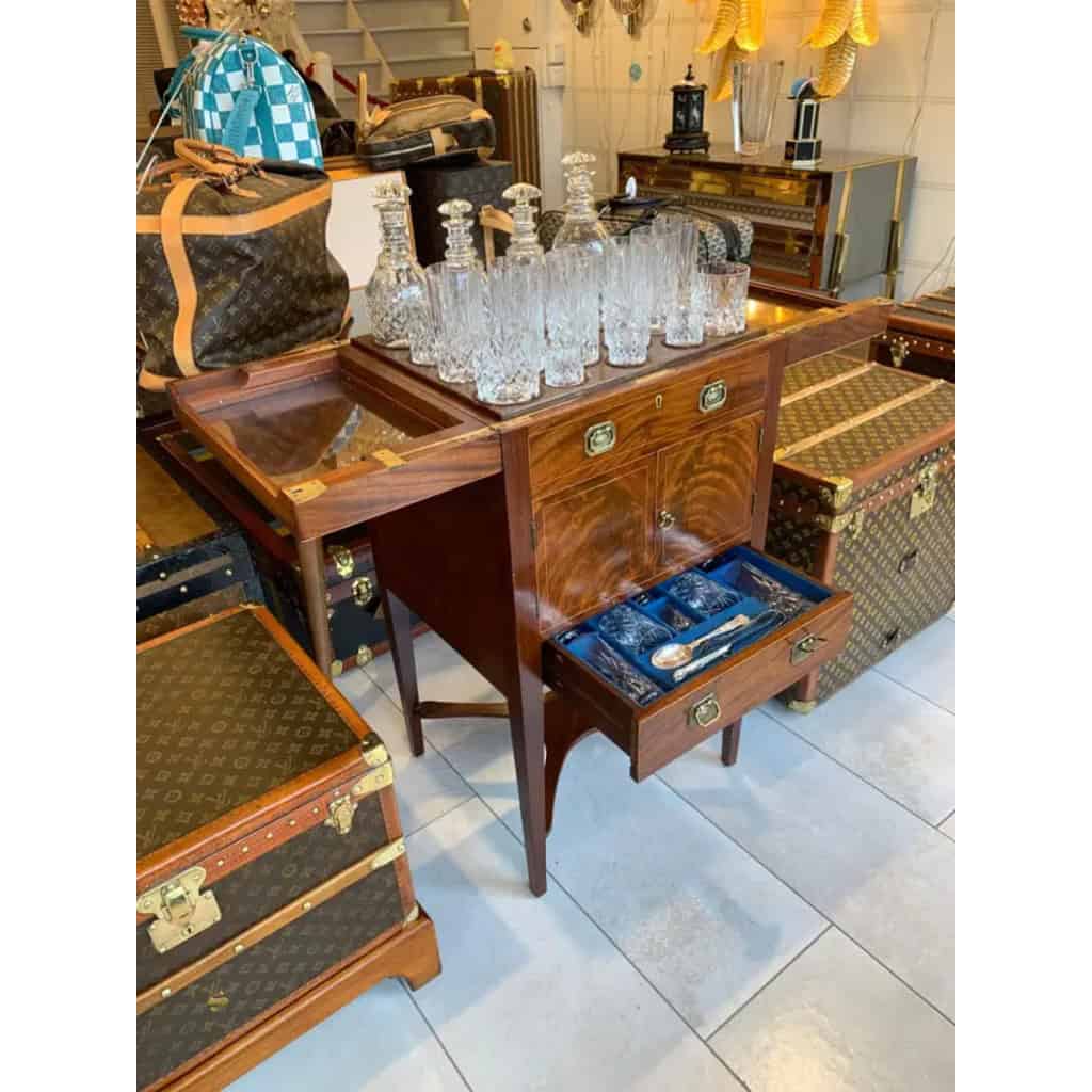 Apartment bar, mechanism bar 19