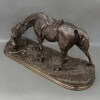 Sculpture – Jument à L’ Écurie Jouant Avec Un Chien , Pierre – Jules Mêne (1810-1879) – Bronze 18