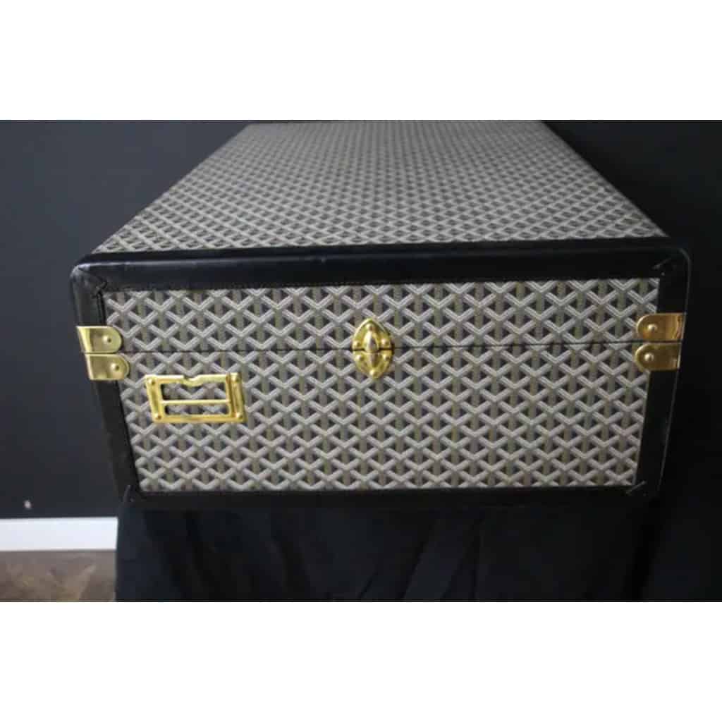 Valise ou malle Goyard en toile à chevrons de 80 cm 8