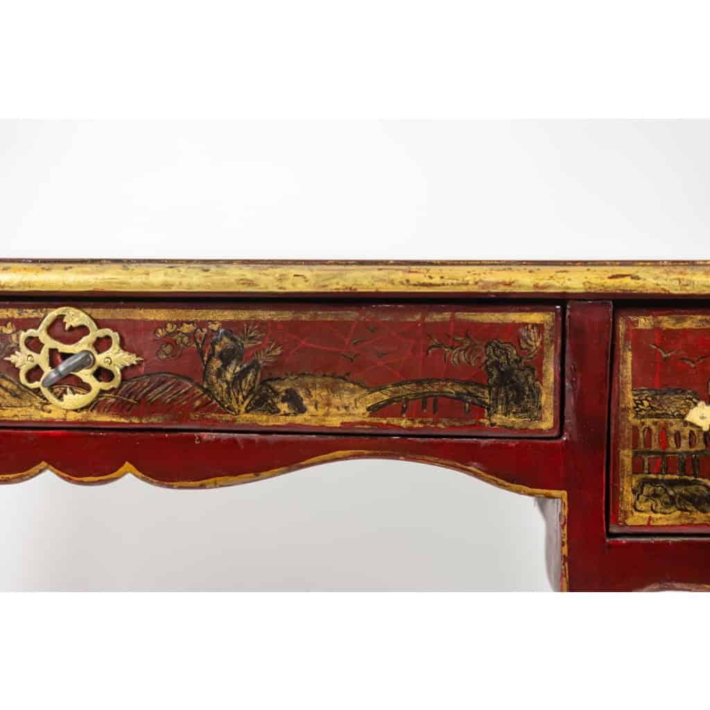 Bureau plat de style Louis XV à décor de scènes lacustres. Circa 1800. LS60861809U 13