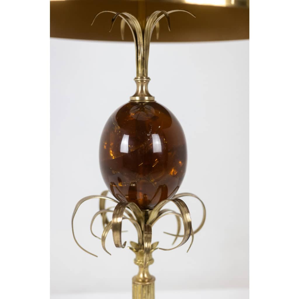 Maison Charles. Lampe « Oeuf » en résine fractale et bronze. Circa 1970. LS6366908Y 7