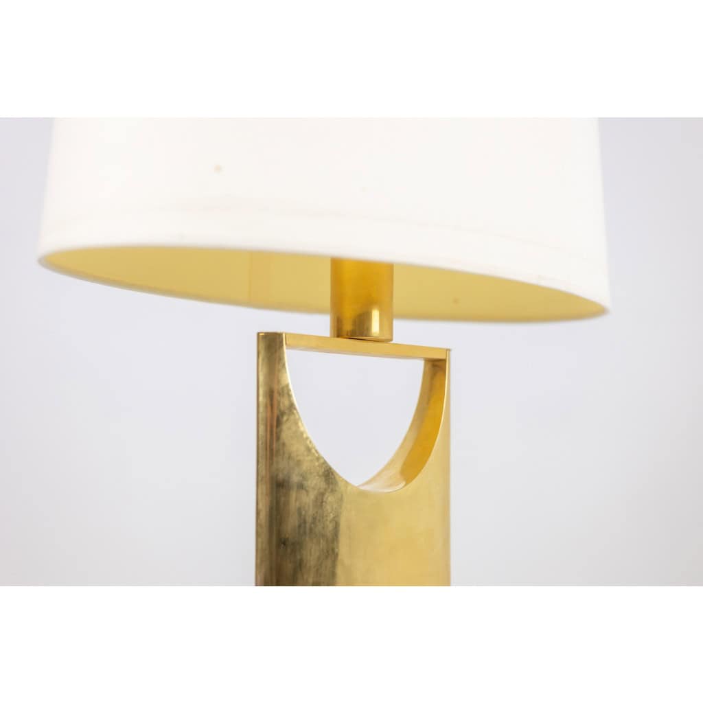 Lampe en bronze doré de forme H. 20e siècle.LS4028657U 6