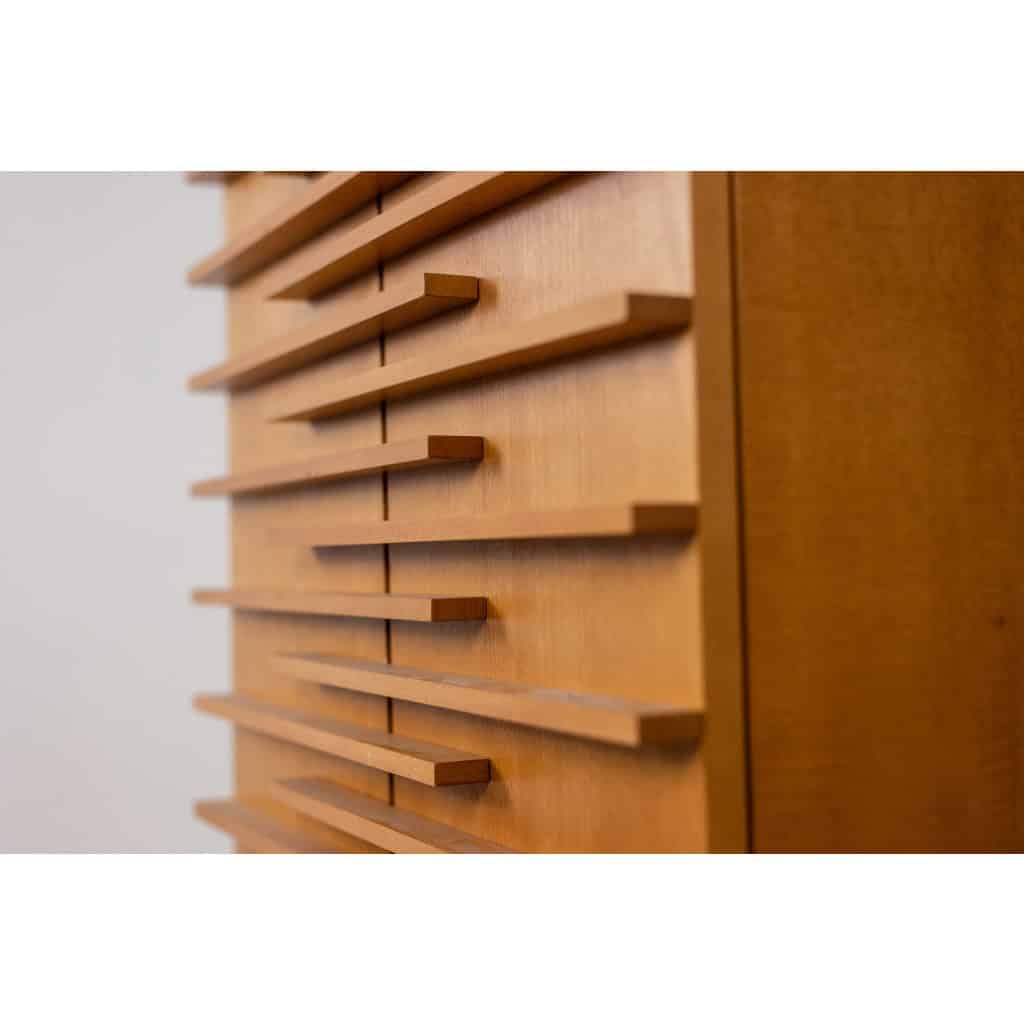 Éric Miomandre. Armoire en hêtre blond. 20e siècle. LS51791009P 13