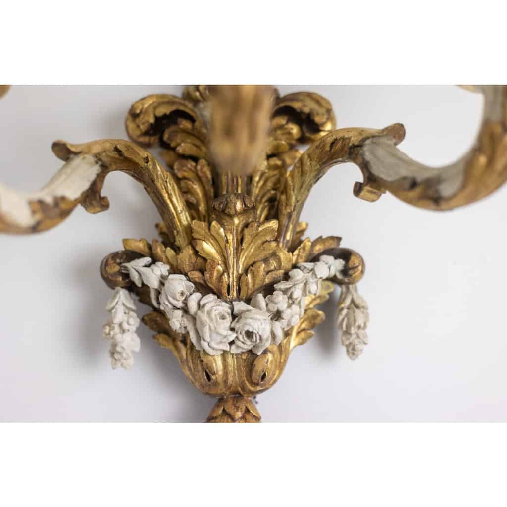 Paire d’appliques de style Louis XVI en bois doré et laqué. Circa 1900.LS5266457U 13