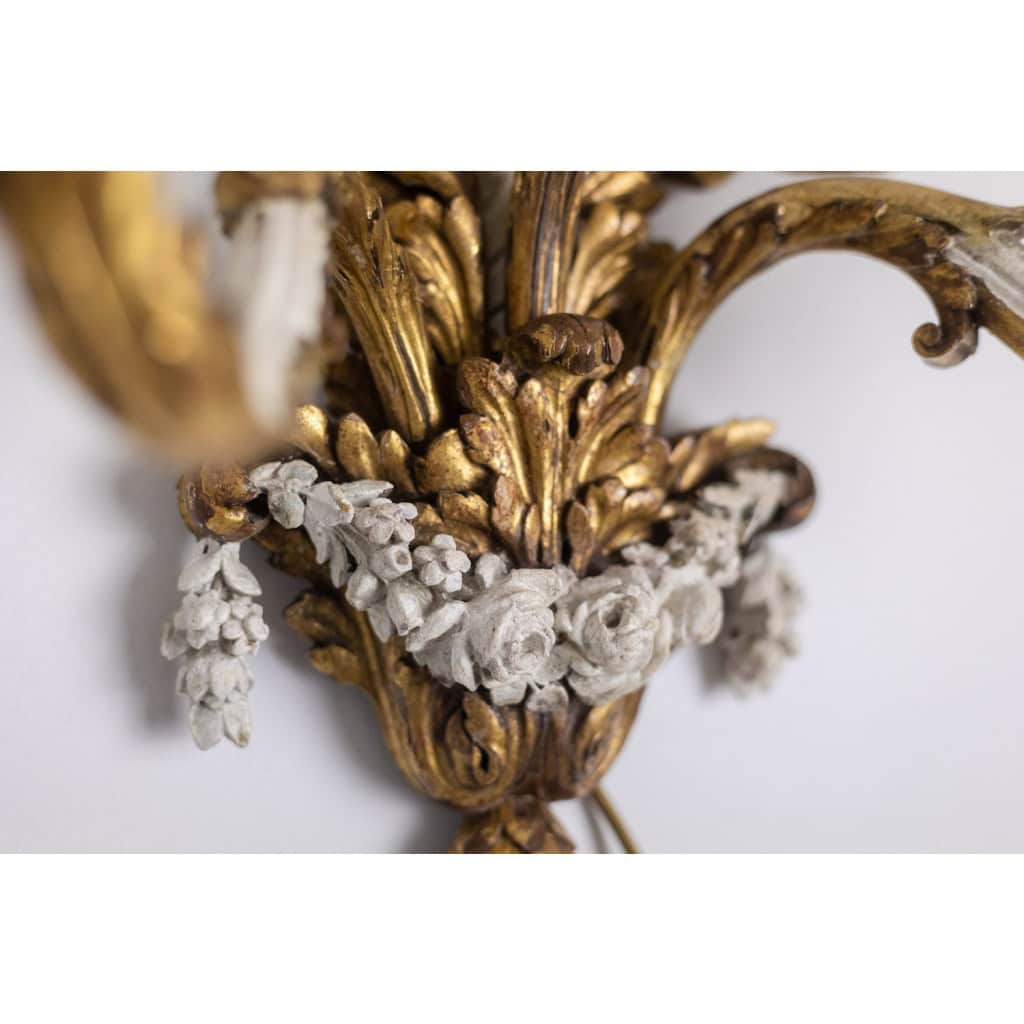 Paire d’appliques de style Louis XVI en bois doré et laqué. Circa 1900.LS5266457U 15