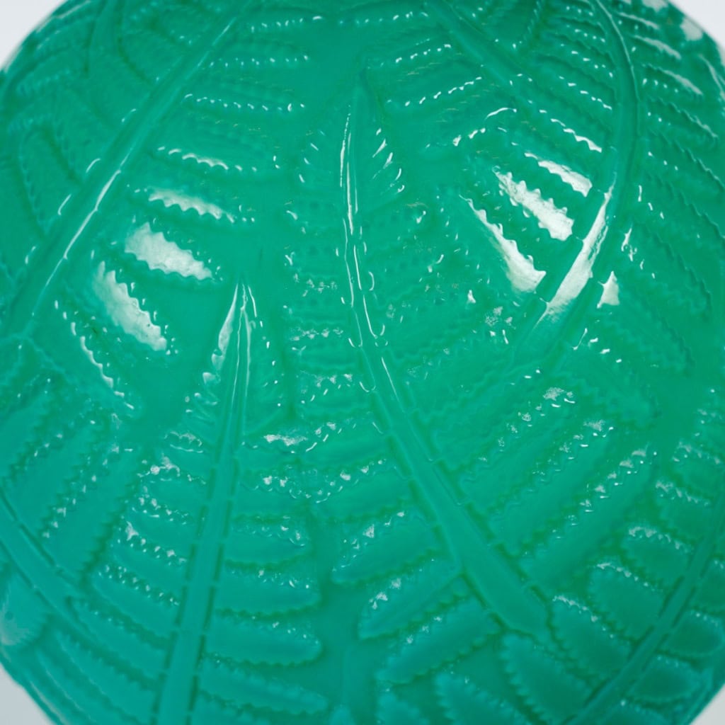 1926 René Lalique – Vase Espalion Verre Vert Jade 6