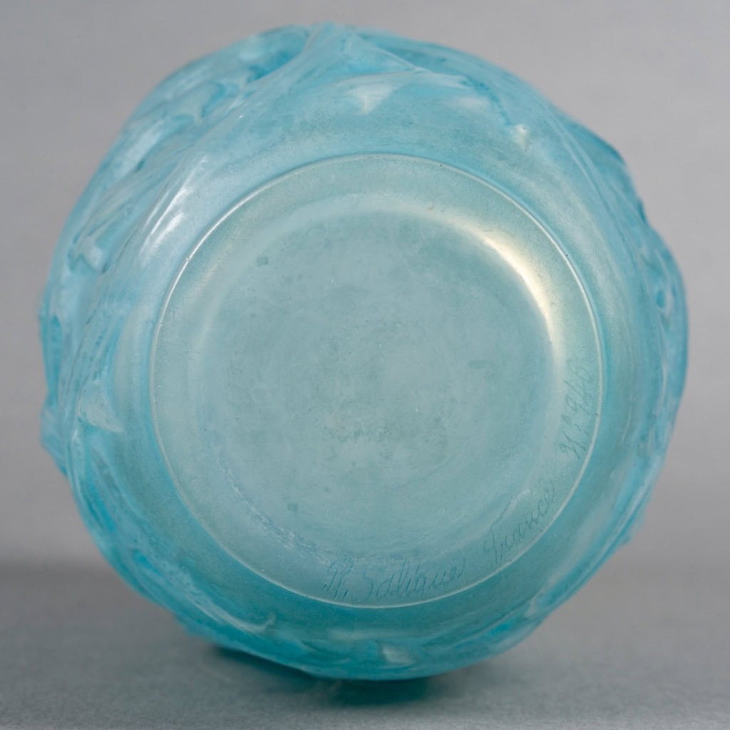 1921 René Lalique – Vase Ronces Verre Opalescent Patiné Bleu 8