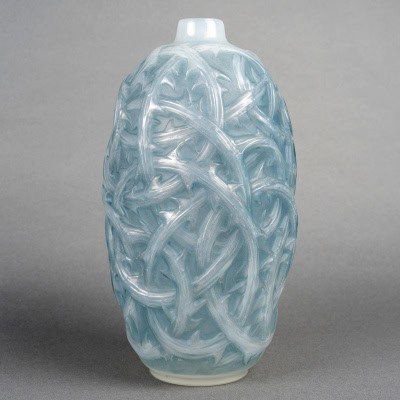 1921 René Lalique – Vase Ronces Verre Opalescent Patiné Bleu