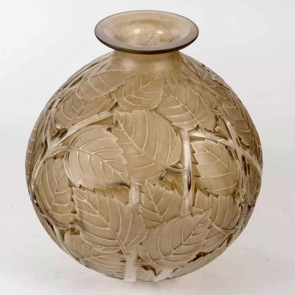1929 René Lalique – Vase Milan Verre Blanc Patiné Sépia 4