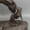 Sculpture – Jument à L’ Écurie Jouant Avec Un Chien , Pierre – Jules Mêne (1810-1879) – Bronze 20