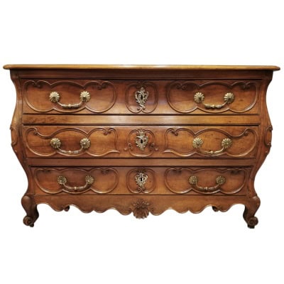 Commode Bordelaise Louis XV 18è Siècle En noyer Mouluré Et Sculpté 3 Tiroirs