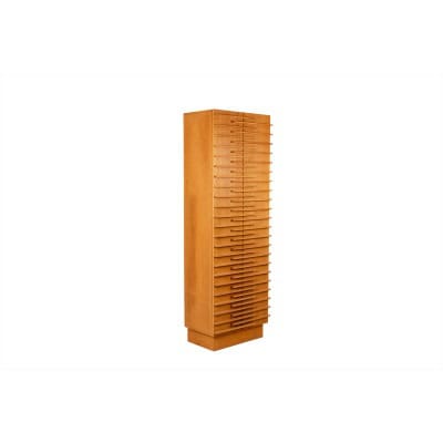 Éric Miomandre. Armoire en hêtre blond. 20e siècle. LS51791009P