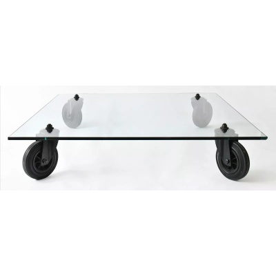 Table basse par Gae AULENTI