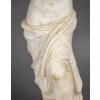 Sculpture en marbre d’après la Vénus de Milo 17