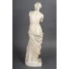 Sculpture en marbre d’après la Vénus de Milo 19