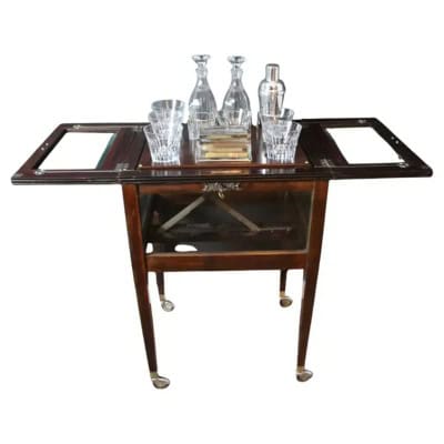 Meuble bar, bar d’appartement, meuble bar vitré