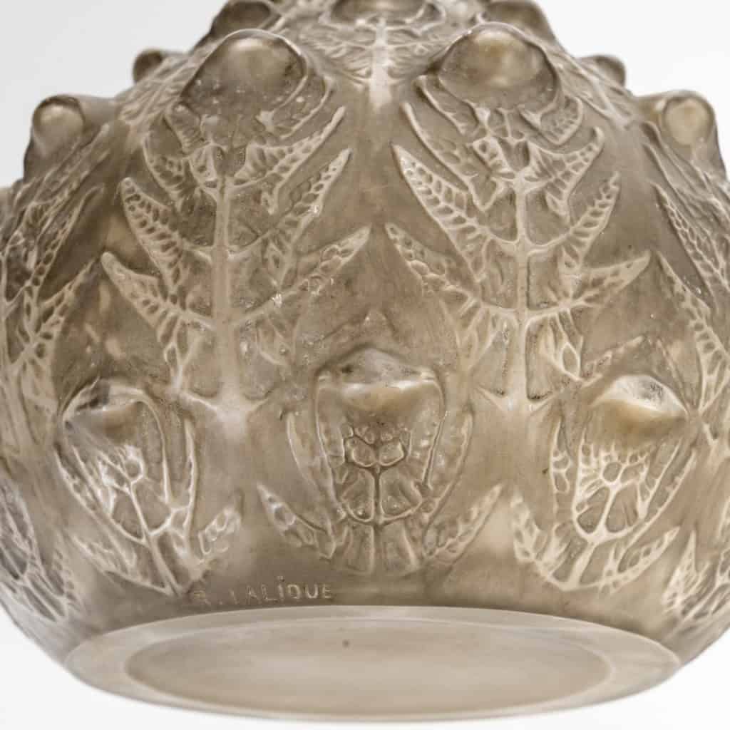 1912 René Lalique – Vase Fougères Verre Blanc Patiné Gris 9