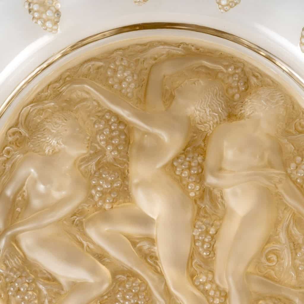 1943 René Lalique – Plat Côte d’Or Verre Blanc Patiné Sépia 6