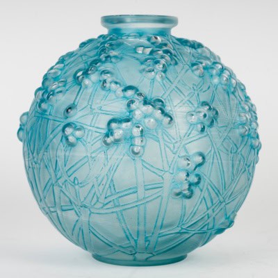 1924 René Lalique – Vase Druide Verre Blanc Patiné Bleu