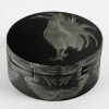 1910 René Lalique – Boîte Coq Verre Noir Patiné Blanc 10