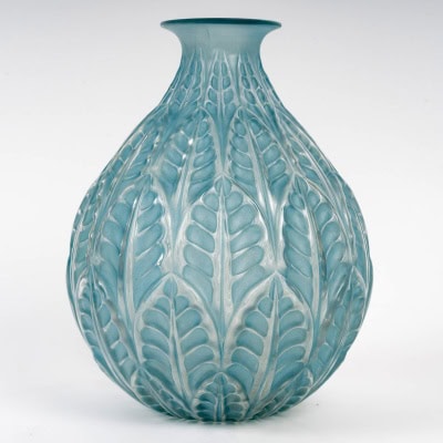 1924 René Lalique – Vase Malesherbes Verre Blanc Patiné Bleu