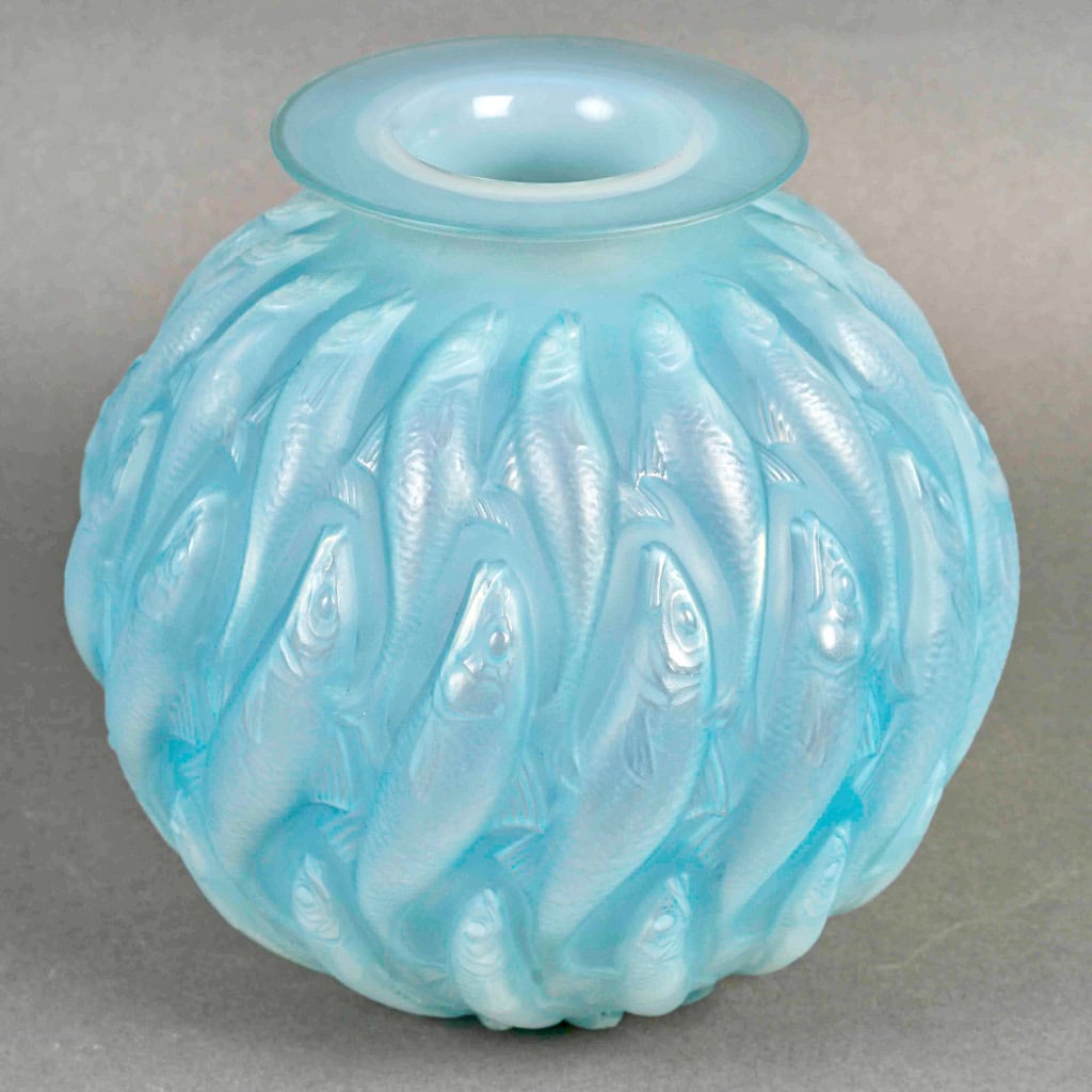 1927 René Lalique – Vase Marisa Verre Opalescent Patiné Bleu 4