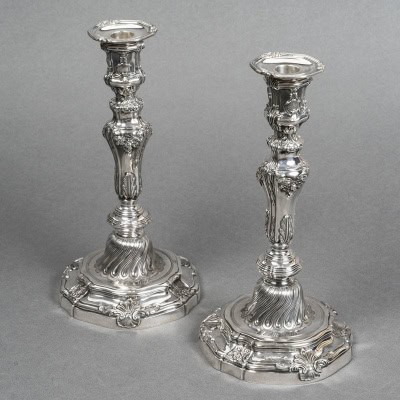 Orfèvre P.F.A. TURQUET – Paire de bougeoirs argent Louis XV – XIXe