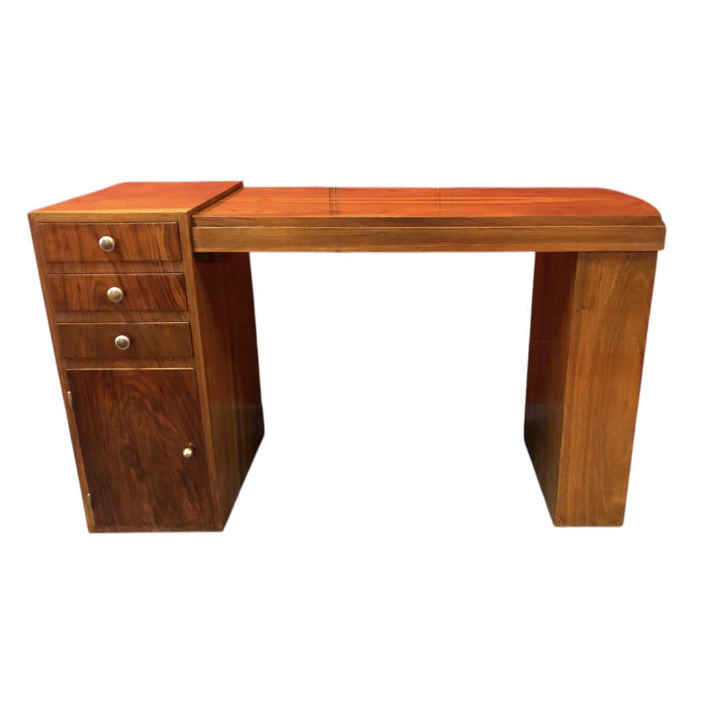 Bureau en noyer et placage de noyer de forme rectangulaire des années 1930 5