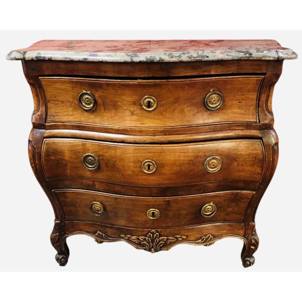 Commode 18è de port en bois naturel ouvrant à trois tiroirs reposant sur des pieds galbés Dessus de marbre 13